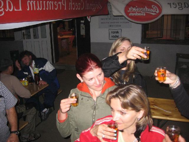 Záchranáři, Vltava 2007 > obr (125)